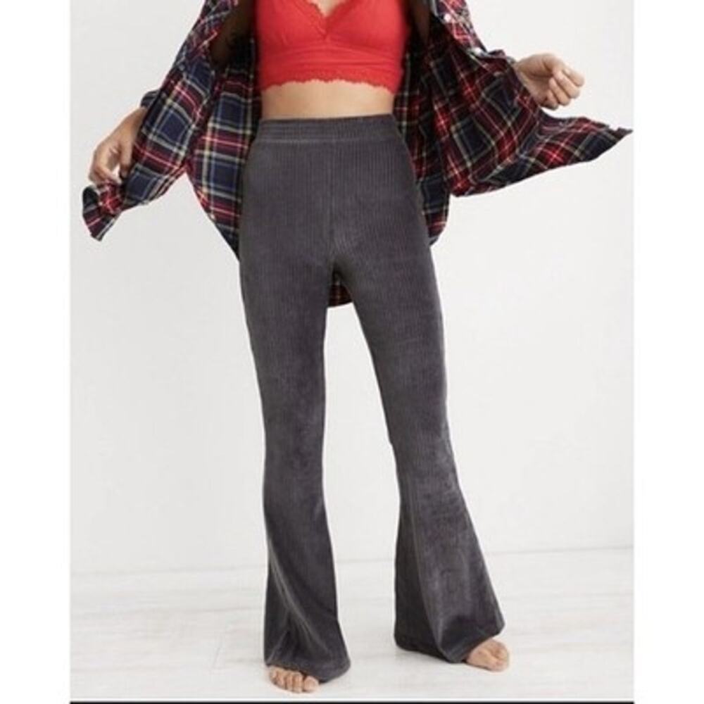 Aerie Groove-On Velour High Waisted Flare Pants Womens XL Dark Grey Loungewear